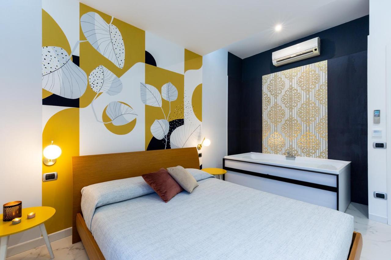 كالياري Lucenova Suite Guest-House المظهر الخارجي الصورة